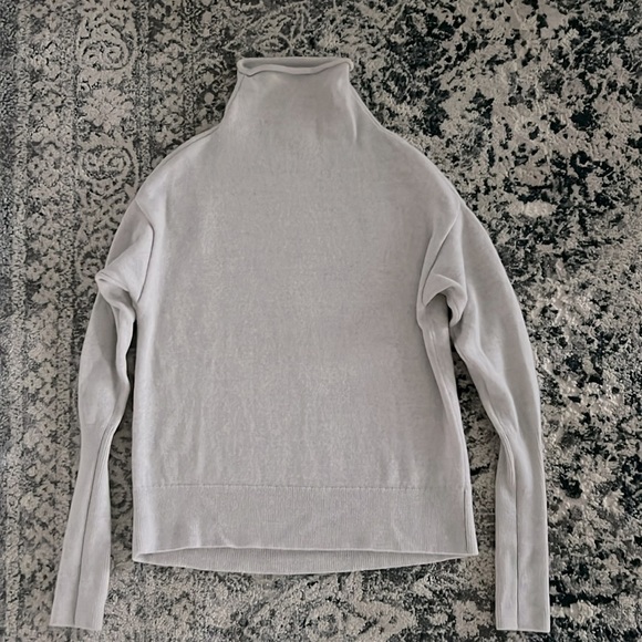 Aritzia Wilfred Cyprie Sweater Merino wool mock-neck sweater - Picture 5 of 5